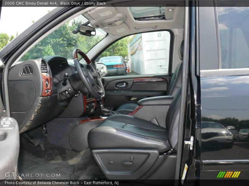 Black Onyx / Ebony Black 2006 GMC Envoy Denali 4x4