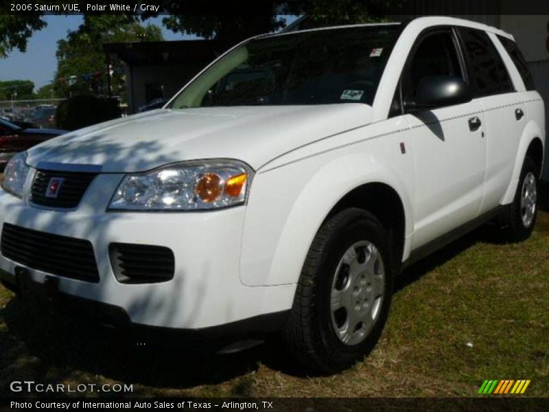 Polar White / Gray 2006 Saturn VUE