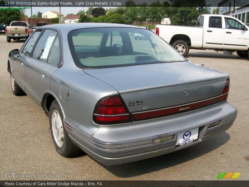 Light Gray Metallic / Gray 1995 Oldsmobile Eighty-Eight Royale