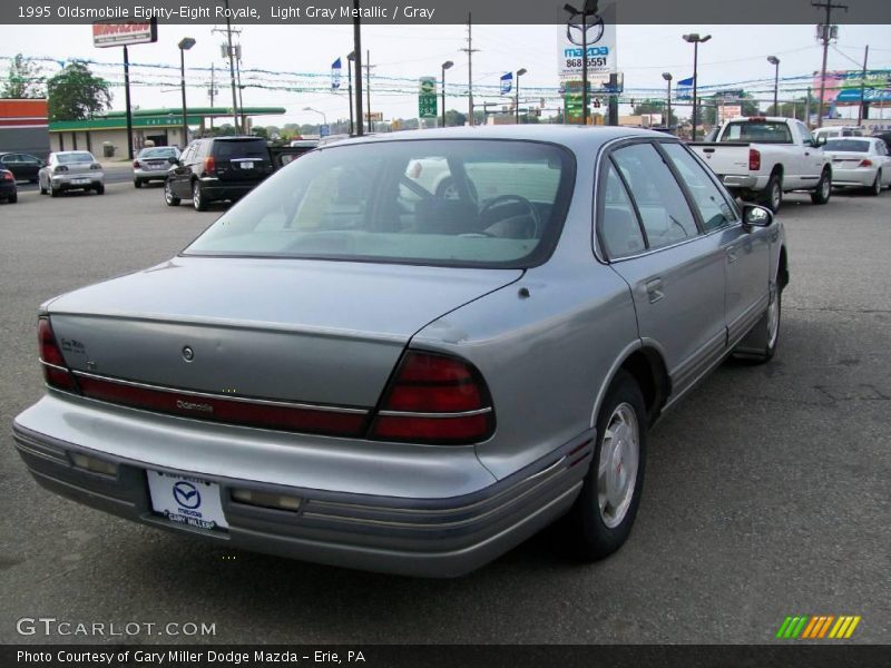 Light Gray Metallic / Gray 1995 Oldsmobile Eighty-Eight Royale