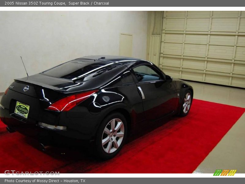 Super Black / Charcoal 2005 Nissan 350Z Touring Coupe