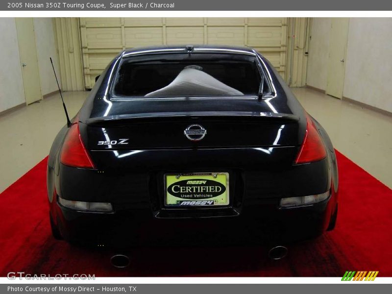 Super Black / Charcoal 2005 Nissan 350Z Touring Coupe