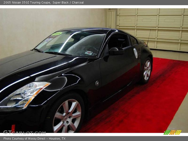 Super Black / Charcoal 2005 Nissan 350Z Touring Coupe