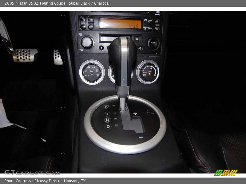 Super Black / Charcoal 2005 Nissan 350Z Touring Coupe
