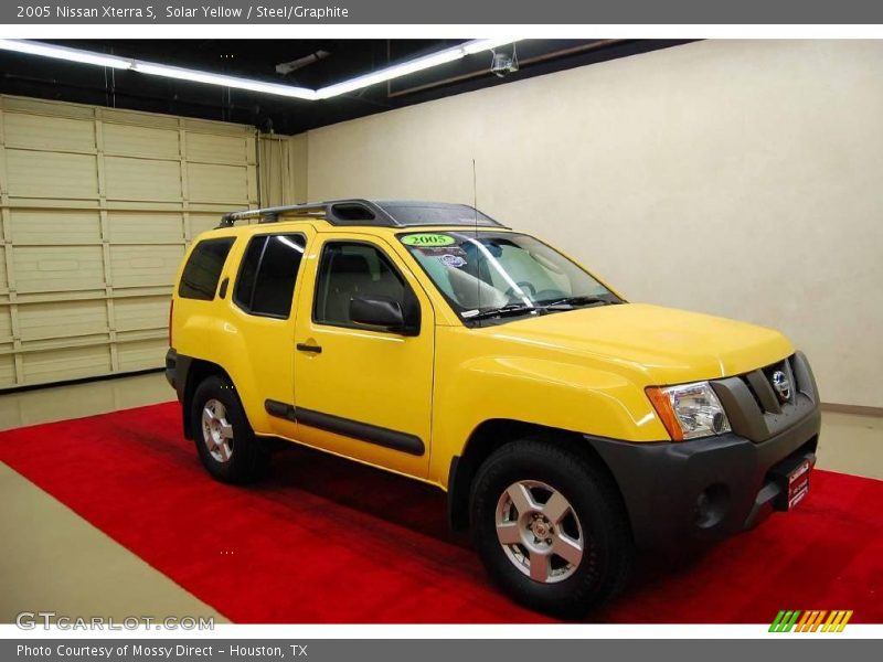 Solar Yellow / Steel/Graphite 2005 Nissan Xterra S