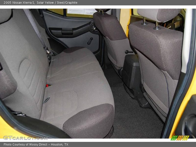 Solar Yellow / Steel/Graphite 2005 Nissan Xterra S