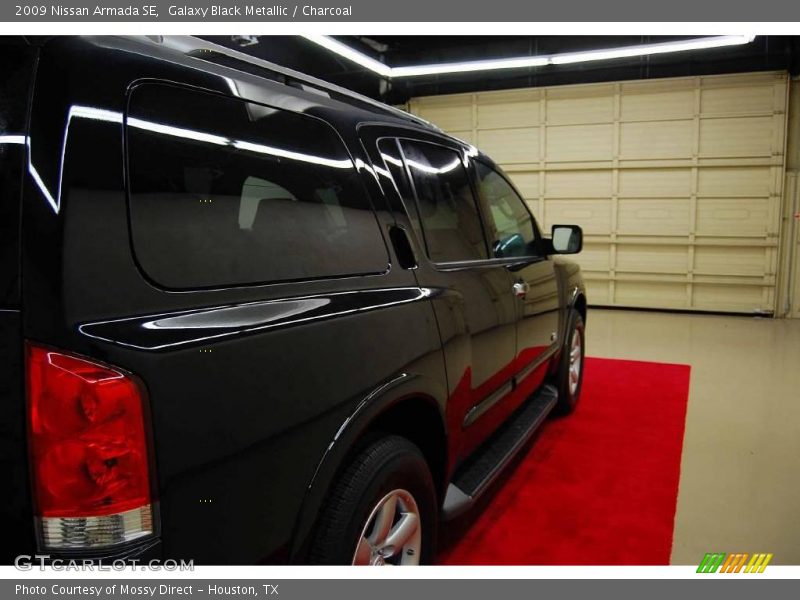 Galaxy Black Metallic / Charcoal 2009 Nissan Armada SE