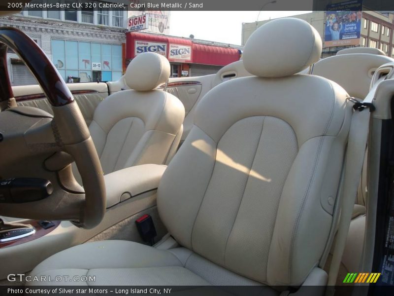 Capri Blue Metallic / Sand 2005 Mercedes-Benz CLK 320 Cabriolet