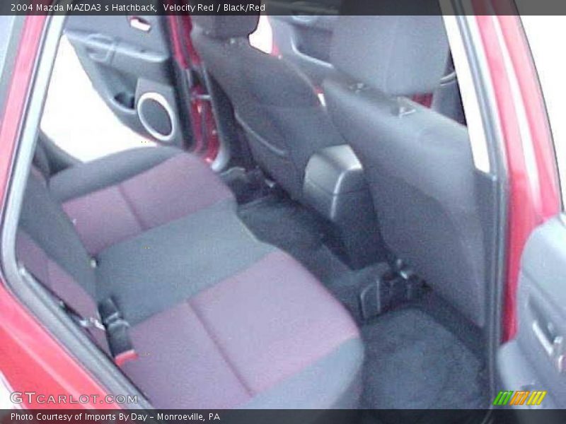 Velocity Red / Black/Red 2004 Mazda MAZDA3 s Hatchback