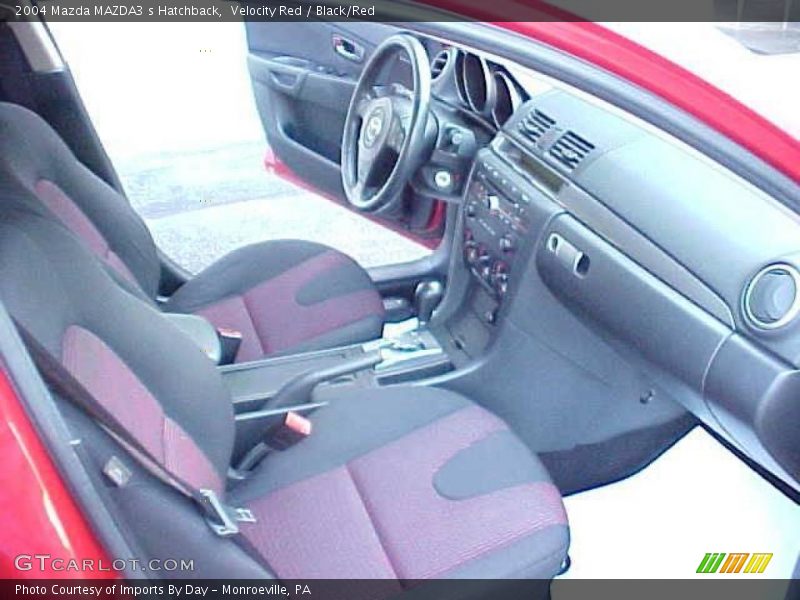 Velocity Red / Black/Red 2004 Mazda MAZDA3 s Hatchback