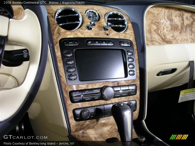 Meteor / Magnolia/Nautic 2008 Bentley Continental GTC