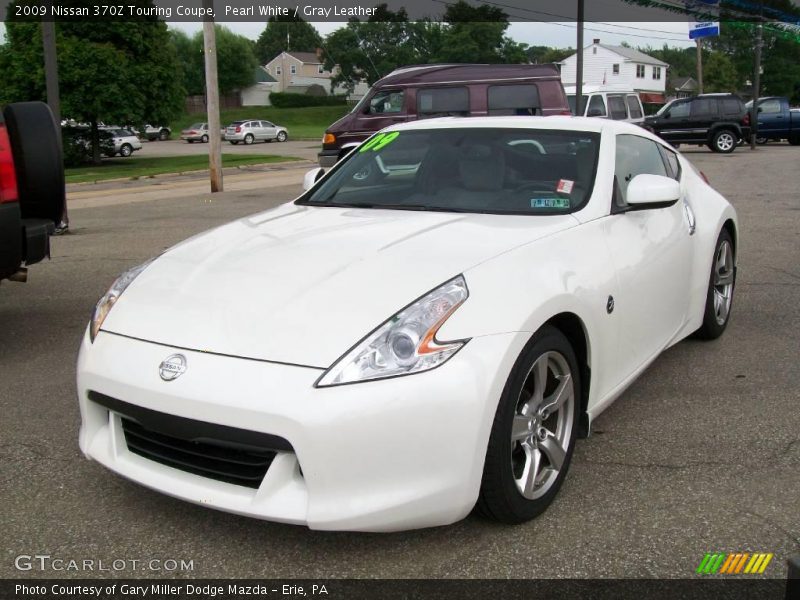 Pearl White / Gray Leather 2009 Nissan 370Z Touring Coupe