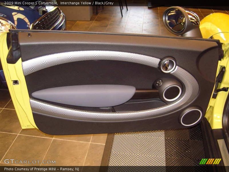 Interchange Yellow / Black/Grey 2009 Mini Cooper S Convertible
