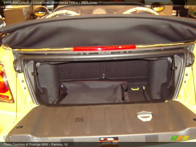 Interchange Yellow / Black/Grey 2009 Mini Cooper S Convertible