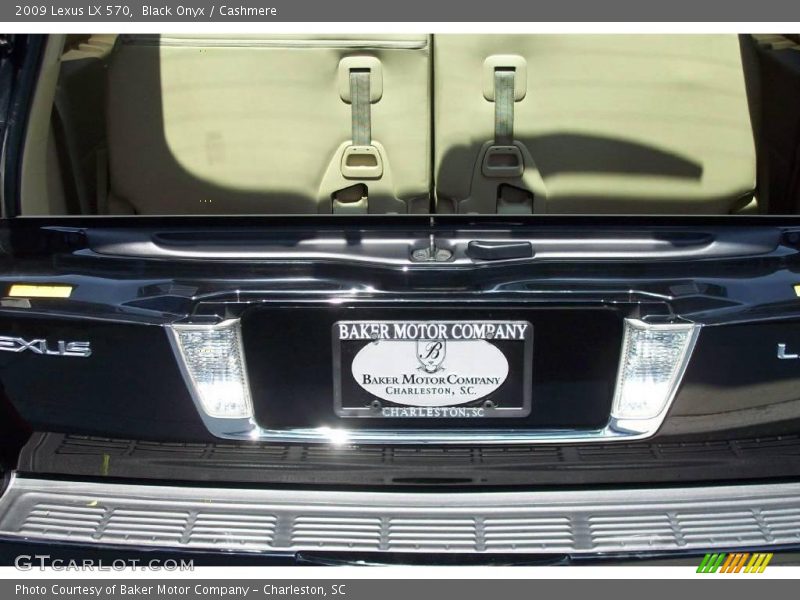 Black Onyx / Cashmere 2009 Lexus LX 570