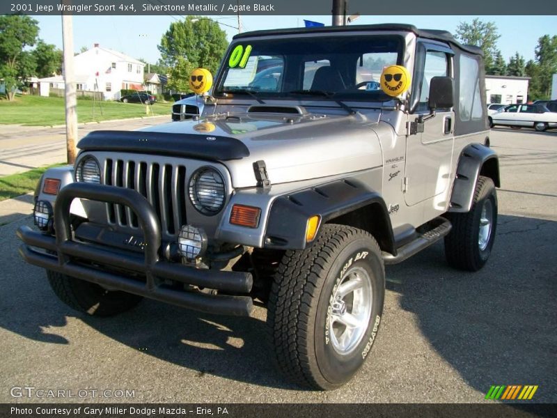 Silverstone Metallic / Agate Black 2001 Jeep Wrangler Sport 4x4