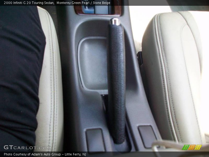 Monterey Green Pearl / Stone Beige 2000 Infiniti G 20 Touring Sedan