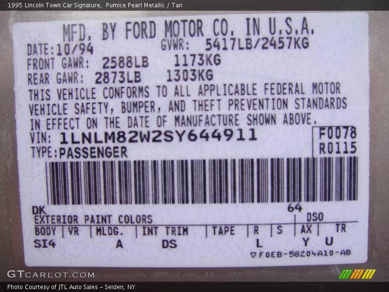 Pumice Pearl Metallic / Tan 1995 Lincoln Town Car Signature
