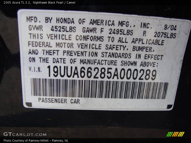 Nighthawk Black Pearl / Camel 2005 Acura TL 3.2