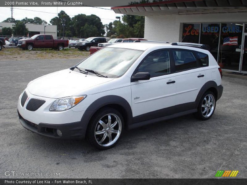 Frosty White / Graphite 2008 Pontiac Vibe