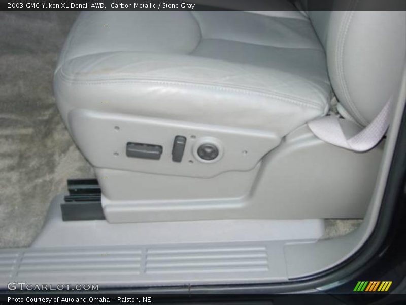 Carbon Metallic / Stone Gray 2003 GMC Yukon XL Denali AWD