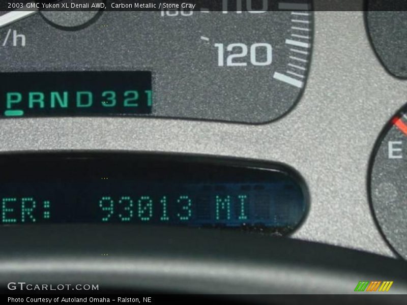 Carbon Metallic / Stone Gray 2003 GMC Yukon XL Denali AWD