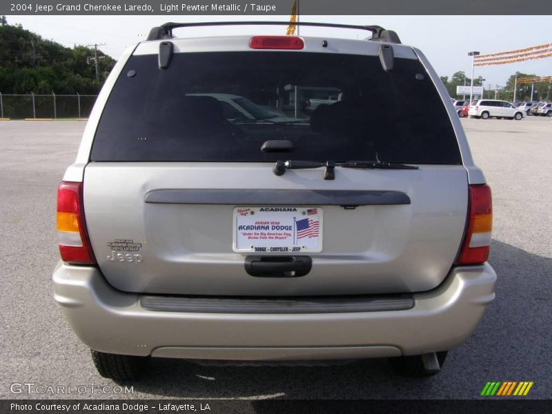 Light Pewter Metallic / Taupe 2004 Jeep Grand Cherokee Laredo