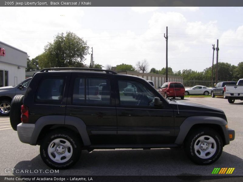 Black Clearcoat / Khaki 2005 Jeep Liberty Sport