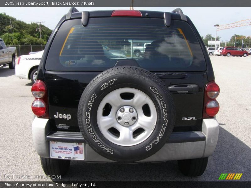 Black Clearcoat / Khaki 2005 Jeep Liberty Sport