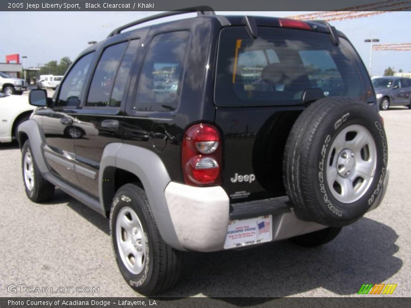 Black Clearcoat / Khaki 2005 Jeep Liberty Sport