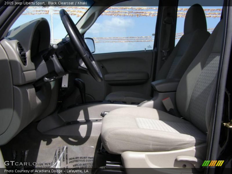 Black Clearcoat / Khaki 2005 Jeep Liberty Sport