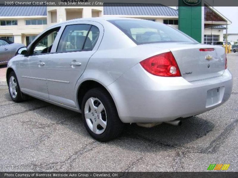 Ultra Silver Metallic / Gray 2005 Chevrolet Cobalt Sedan