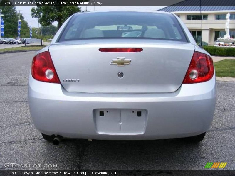 Ultra Silver Metallic / Gray 2005 Chevrolet Cobalt Sedan