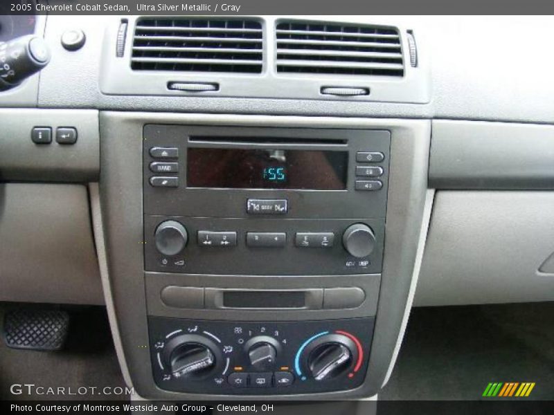 Ultra Silver Metallic / Gray 2005 Chevrolet Cobalt Sedan
