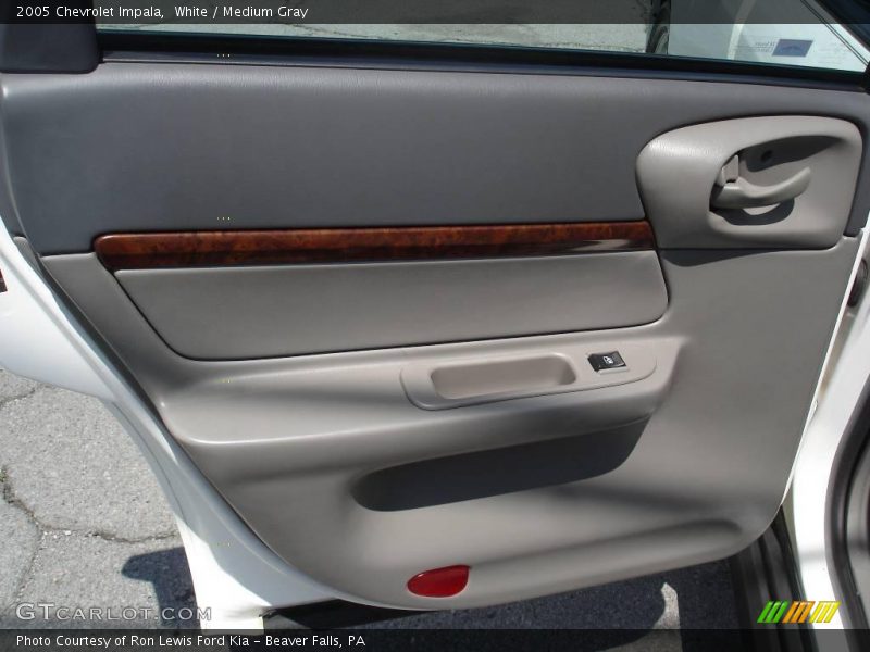 White / Medium Gray 2005 Chevrolet Impala