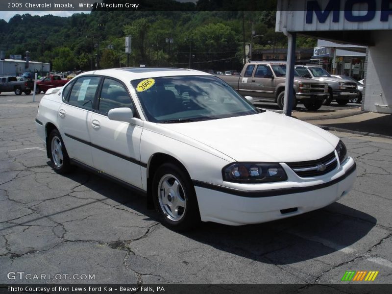 White / Medium Gray 2005 Chevrolet Impala