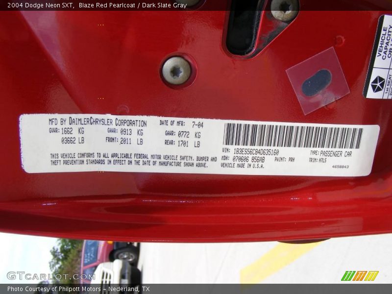 Blaze Red Pearlcoat / Dark Slate Gray 2004 Dodge Neon SXT