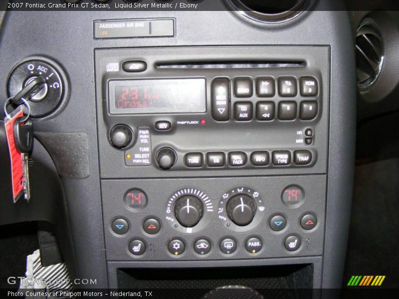 Liquid Silver Metallic / Ebony 2007 Pontiac Grand Prix GT Sedan