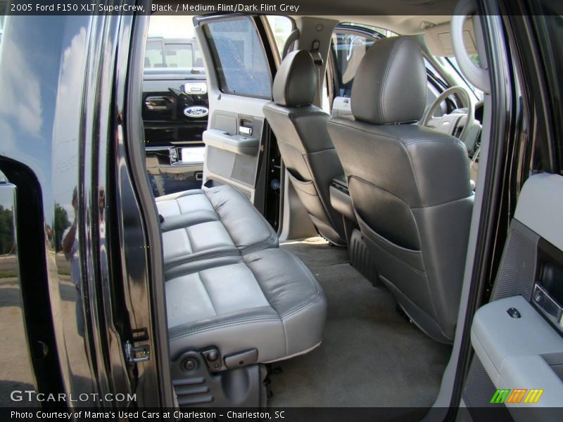 Black / Medium Flint/Dark Flint Grey 2005 Ford F150 XLT SuperCrew