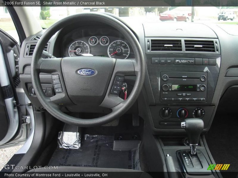 Silver Frost Metallic / Charcoal Black 2006 Ford Fusion SE