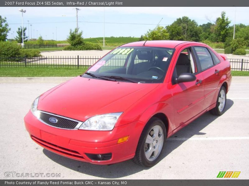 Infra-Red / Charcoal/Light Flint 2007 Ford Focus ZX4 SES Sedan