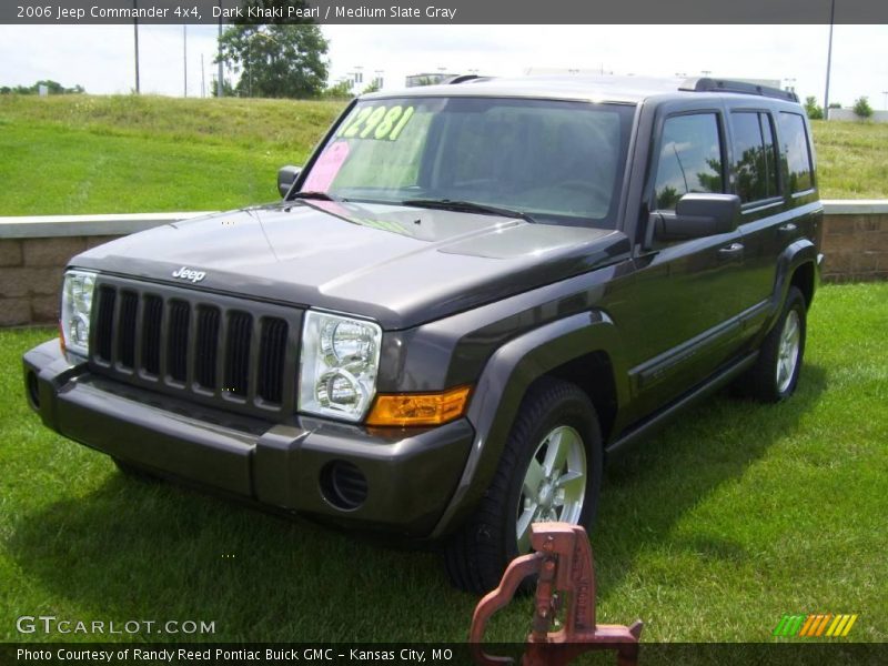 Dark Khaki Pearl / Medium Slate Gray 2006 Jeep Commander 4x4