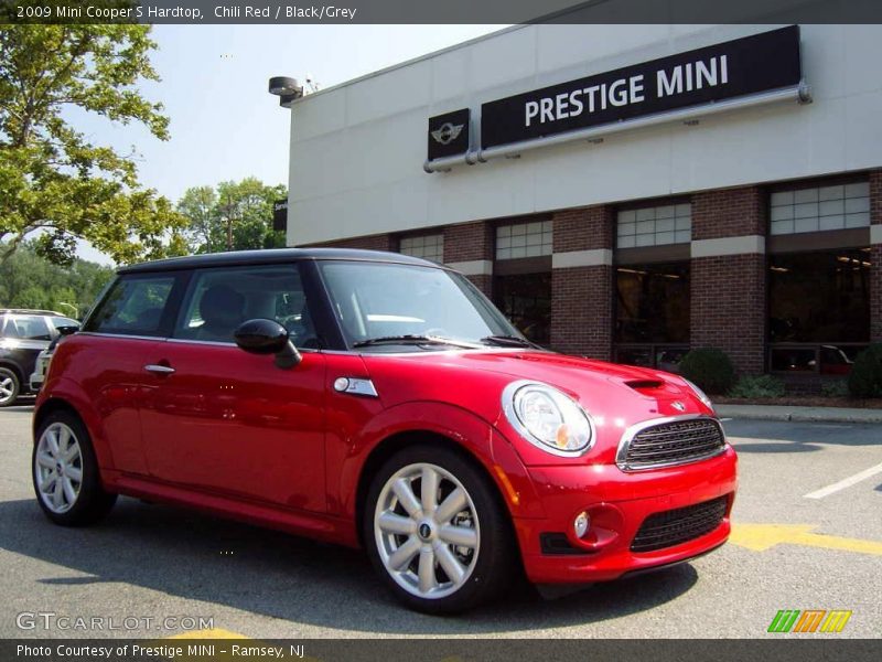 Chili Red / Black/Grey 2009 Mini Cooper S Hardtop