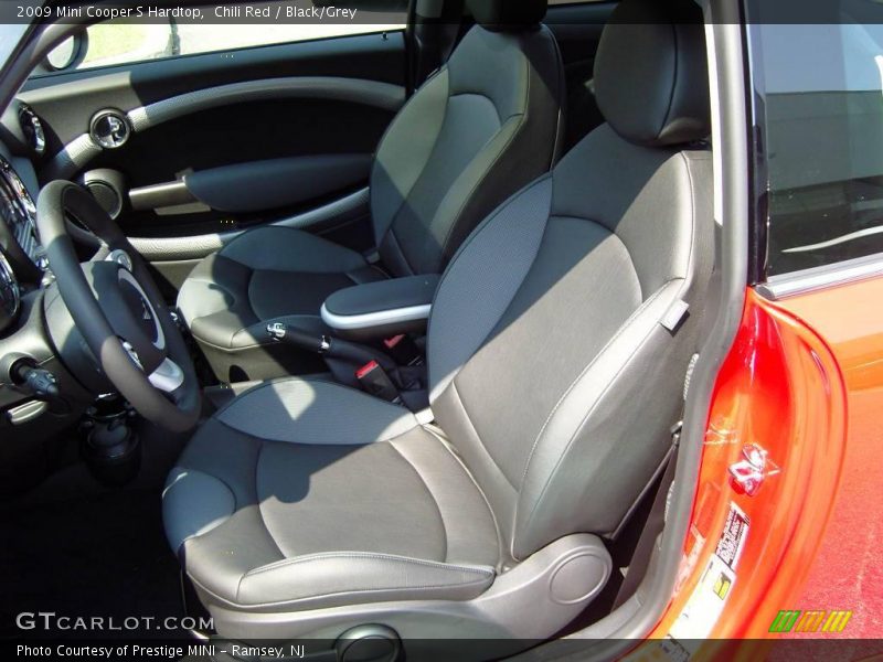Chili Red / Black/Grey 2009 Mini Cooper S Hardtop