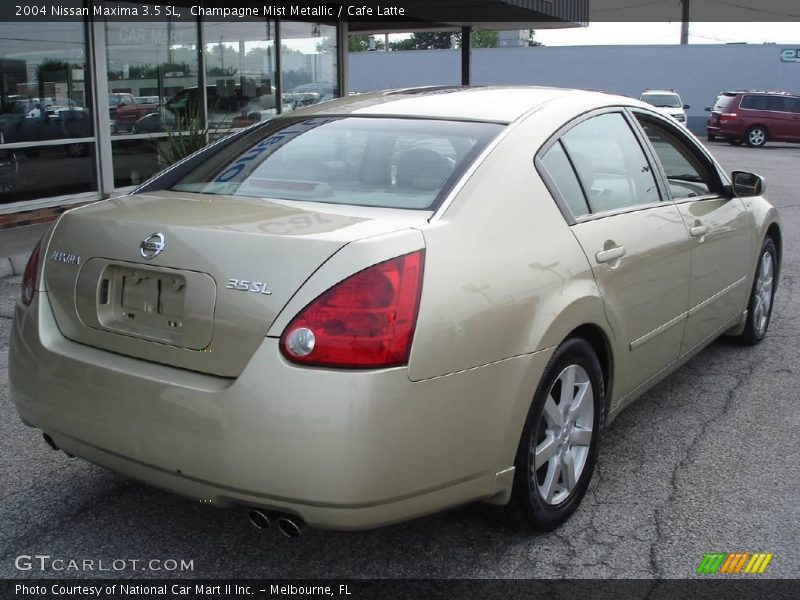 Champagne Mist Metallic / Cafe Latte 2004 Nissan Maxima 3.5 SL