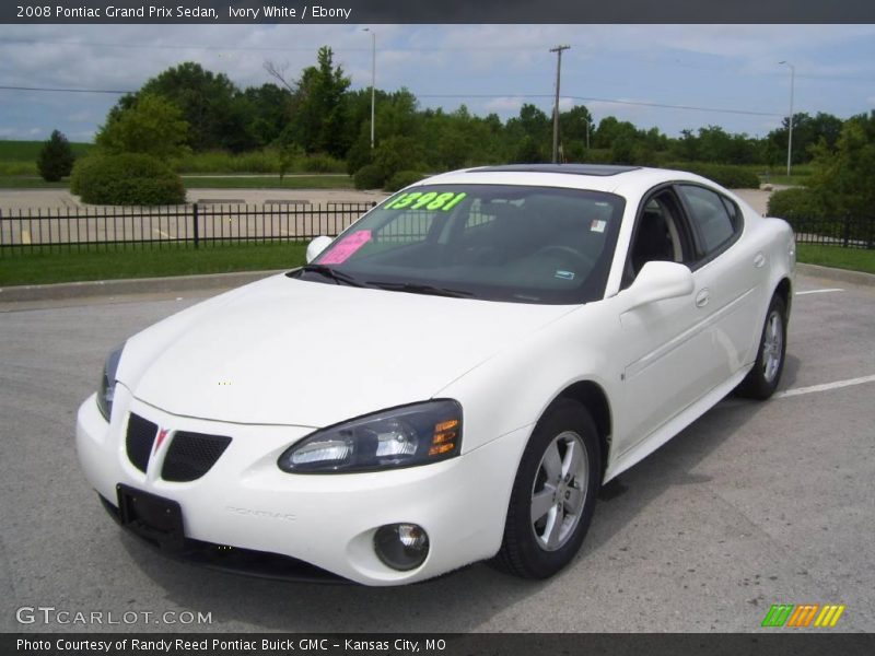 Ivory White / Ebony 2008 Pontiac Grand Prix Sedan