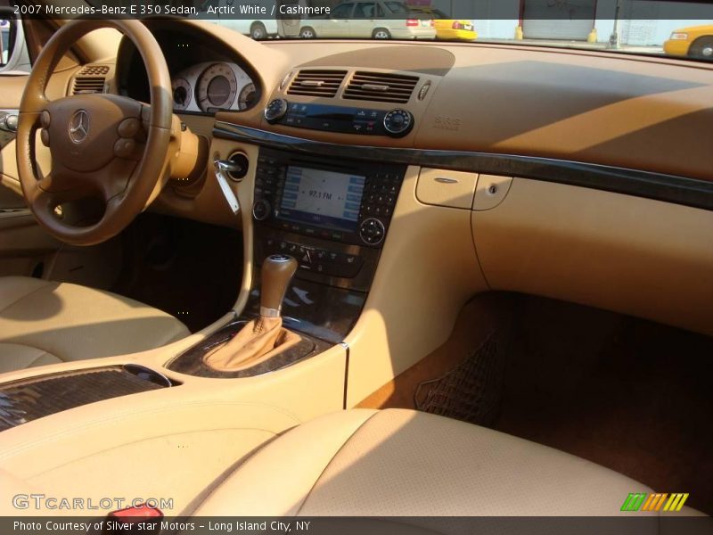 Arctic White / Cashmere 2007 Mercedes-Benz E 350 Sedan