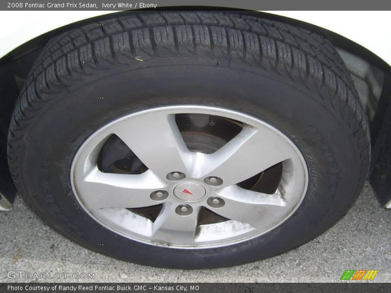 Ivory White / Ebony 2008 Pontiac Grand Prix Sedan