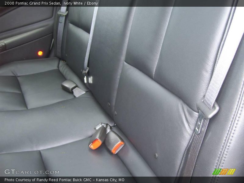 Ivory White / Ebony 2008 Pontiac Grand Prix Sedan