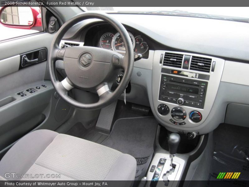 Fusion Red Metallic / Grey 2008 Suzuki Forenza